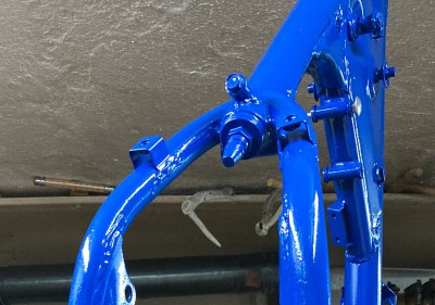 DR350 Rahmenfarbe.jpg